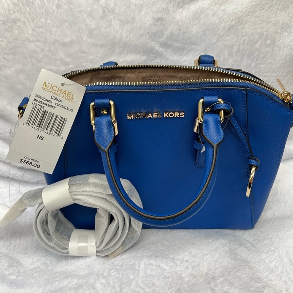 Michael Kors Bags Michael Kors Ciara Messenger Bag New With Tags